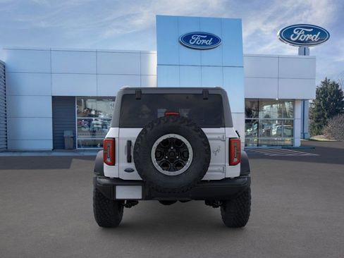 New 2026 Ford Bronco Badlands w/ Sasquatch Package image 5