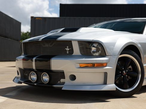 Used 2006 Ford Mustang GT Premium RWD image 34