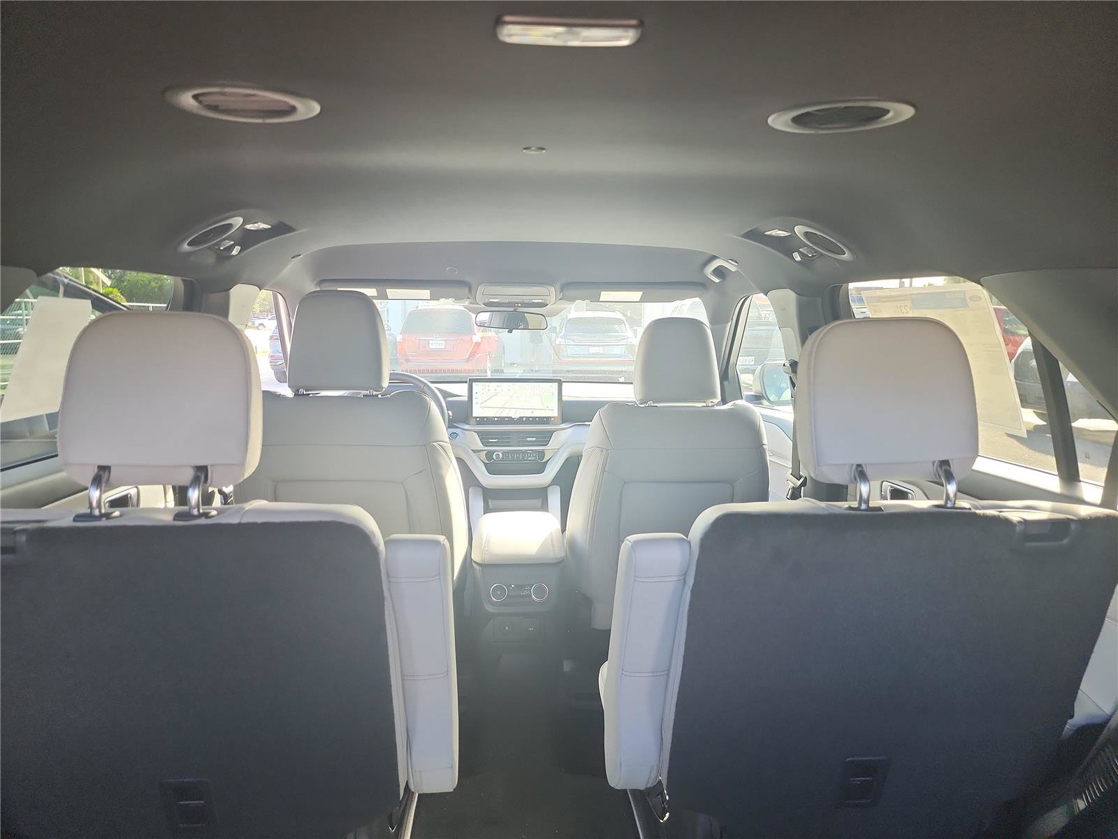 New 2027 Ford Explorer Active w/ Active Comfort Package RWD image 18