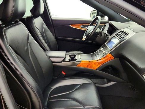 Used 2016 Lincoln MKX Reserve w/ Climate Package AWD/4WD image 25