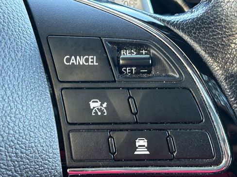 Used 2016 Mitsubishi Outlander GT AWD/4WD image 40