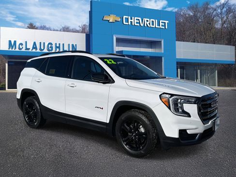 Certified 2022 GMC Terrain AT4 w/ Infotainment Package II image 4