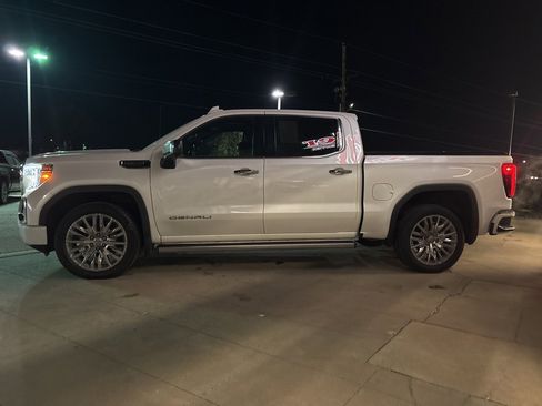 Used 2019 GMC Sierra 1500 Denali w/ Denali Ultimate Package image 6