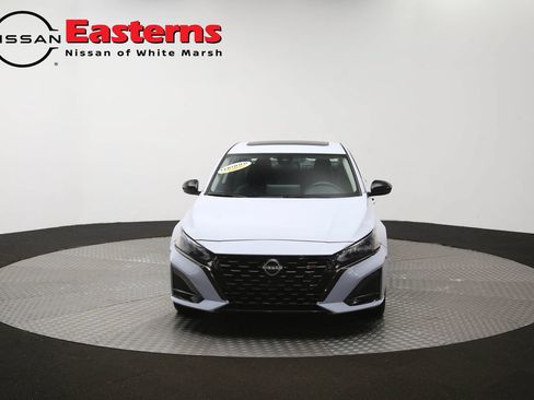 Used 2023 Nissan Altima 2.5 SR AWD/4WD image 51