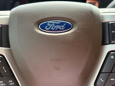 Used 2022 Ford F250 King Ranch w/ King Ranch Ultimate Package AWD/4WD image 23