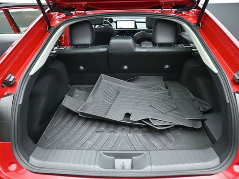 Certified 2025 Toyota Prius XLE image 29