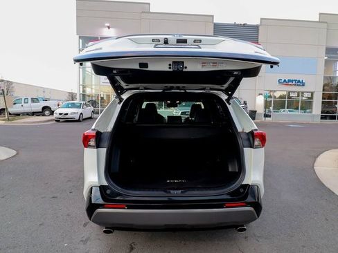 Used 2019 Toyota RAV4 XSE image 43