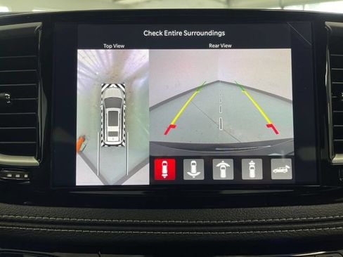 New 2026 Chrysler Pacifica Select AWD/4WD image 38
