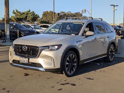 Certified 2024 MAZDA CX-90 Plug-In Hybrid w/ Premium Pkg image 7