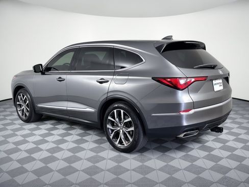 Used 2022 Acura MDX w/ Technology Package FWD image 3