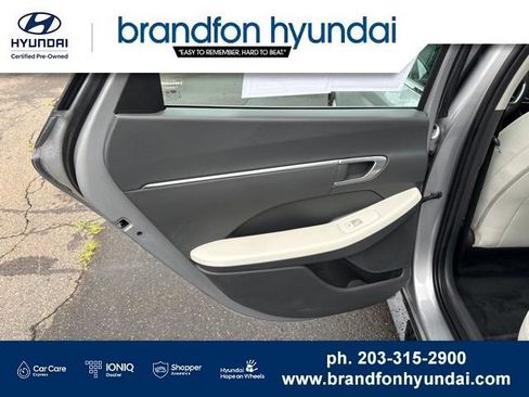 Certified 2023 Hyundai Sonata SEL w/ Convenience Package FWD image 10