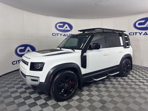 Used 2020 Land Rover Defender 110 HSE AWD/4WD image 7