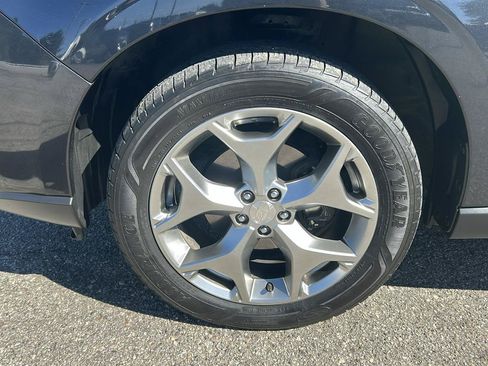 Used 2016 Subaru Forester 2.5i Touring w/ Eyesight & Navigation System AWD/4WD image 34