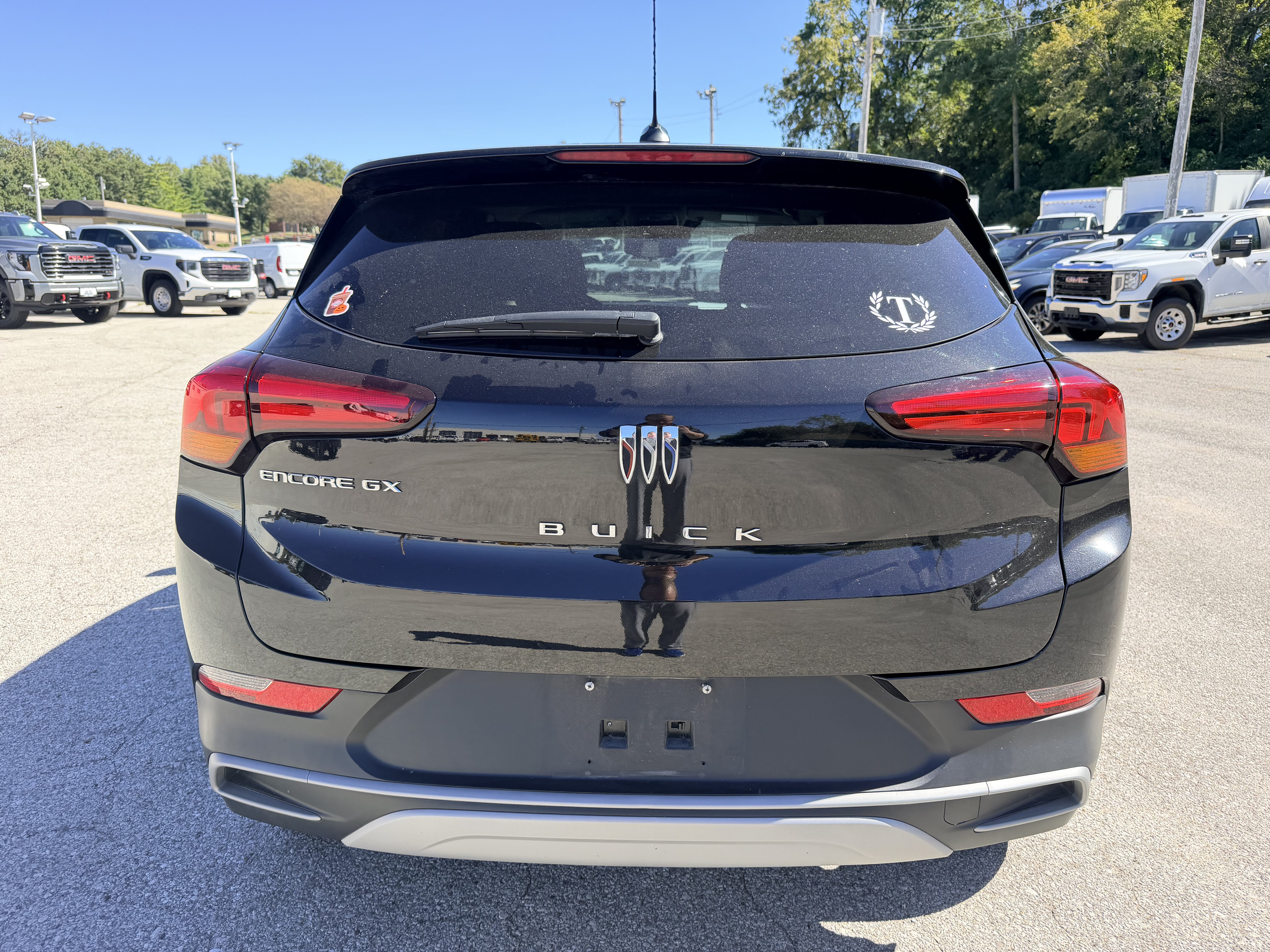 Used 2024 Buick Encore GX Preferred FWD image 6