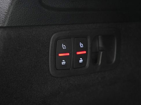 Used 2021 Audi Q7 3.0T Premium Plus image 19