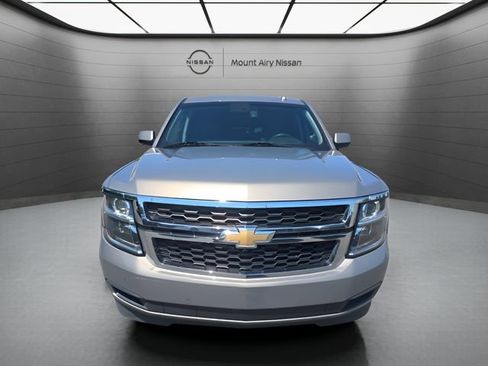 Used 2018 Chevrolet Tahoe LT w/ Luxury Package AWD/4WD image 1