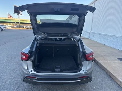 Used 2025 Chevrolet Trax ACTIV w/ Driver Confidence Package image 15