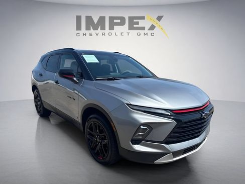 Used 2024 Chevrolet Blazer LT w/ Redline Edition FWD image 7