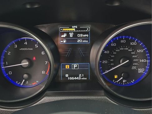 Used 2017 Subaru Outback 3.6R Limited image 19