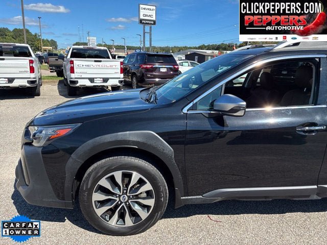 Used 2024 Subaru Outback Touring XT AWD/4WD image 2