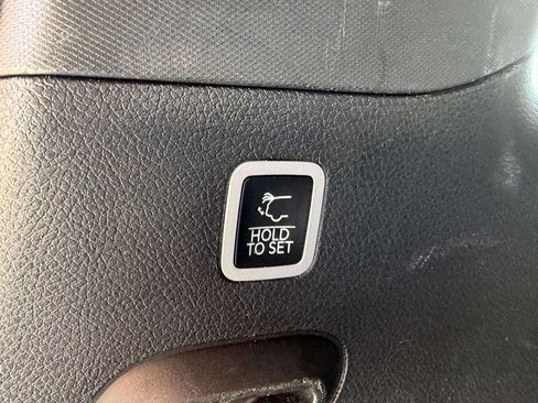 Used 2024 Jeep Wagoneer Series II image 13