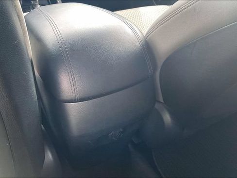 Used 2016 Hyundai Santa Fe Sport FWD image 35