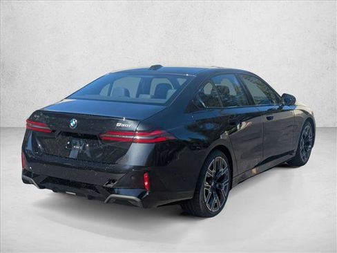 New 2026 BMW 530i xDrive image 2