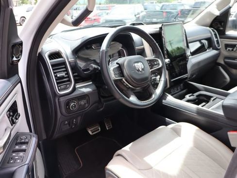 Used 2025 RAM 1500 Tungsten AWD/4WD image 15