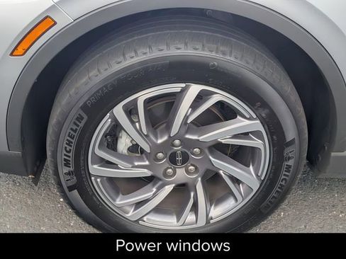 Certified 2023 Lincoln Corsair AWD w/ Equipment Group 101A image 12