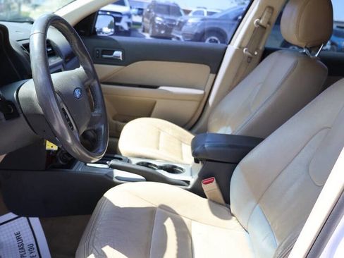 Used 2012 Ford Fusion SEL FWD image 13
