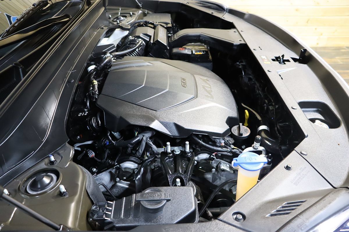 Used 2024 Kia Telluride EX w/ EX Captain's Chair Package FWD image 63