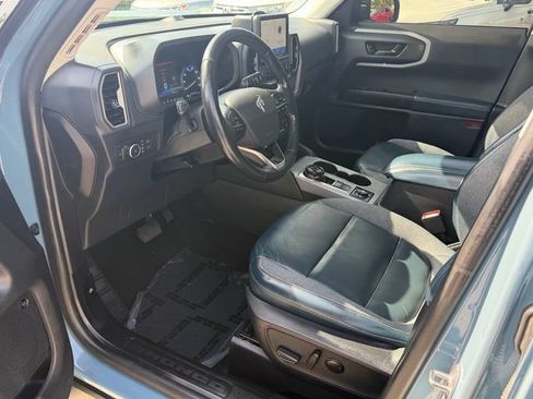 Used 2022 Ford Bronco Sport Outer Banks w/ Tech Package AWD/4WD image 11