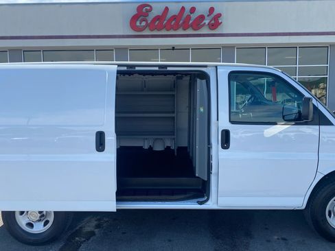 Used 2020 Chevrolet Express 2500 w/ Safety Package RWD image 21
