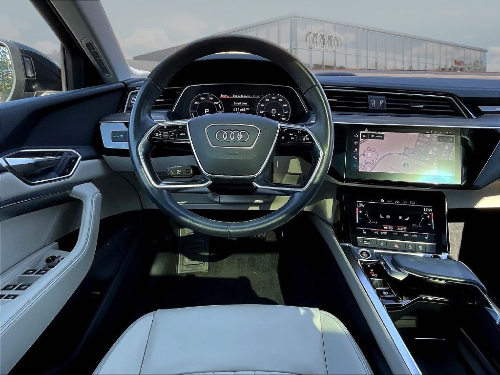 Used 2024 Audi Q8 e-tron Premium AWD/4WD image 10