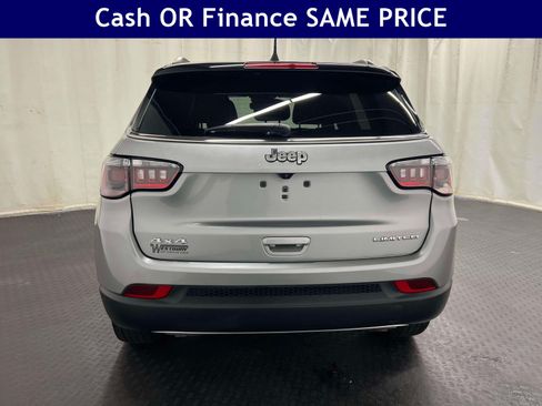 Certified 2023 Jeep Compass Limited w/ Sun and Sound Group AWD/4WD image 7