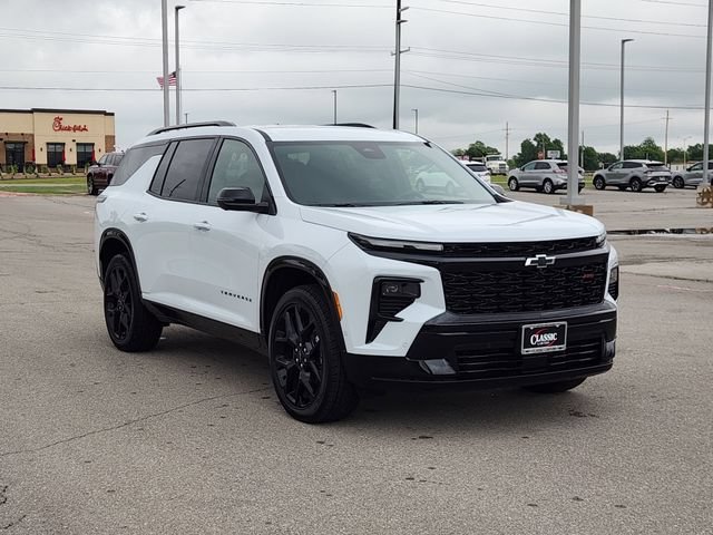 New 2026 Chevrolet Traverse RS FWD image 3