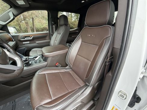 Used 2023 GMC Sierra 1500 Denali w/ Denali Reserve Package image 19