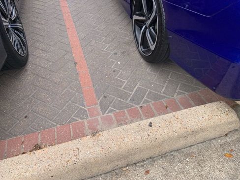 Used 2022 Honda Accord Sport image 5