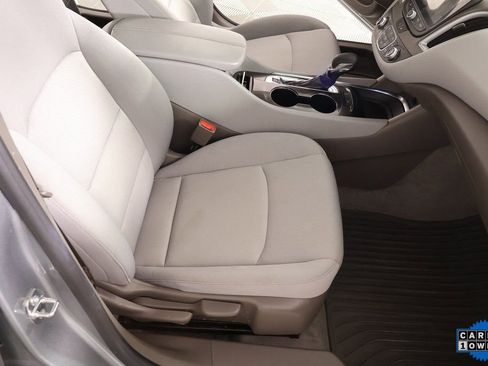 Used 2024 Chevrolet Malibu LT image 13