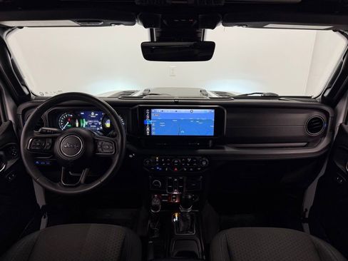 Used 2024 Jeep Wrangler Unlimited Rubicon 4xe w/ Technology Group image 24