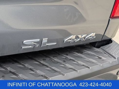 Used 2018 Nissan Titan SL AWD/4WD image 31