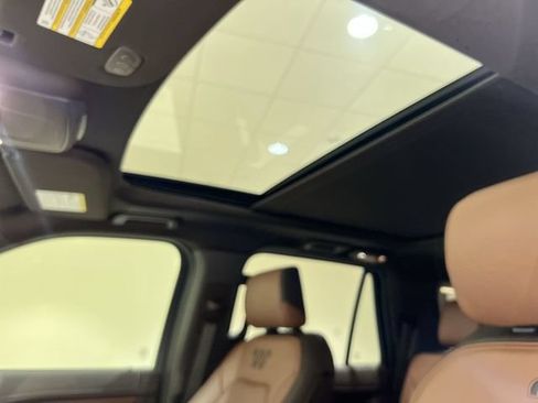 Used 2022 Ford Expedition King Ranch AWD/4WD image 18