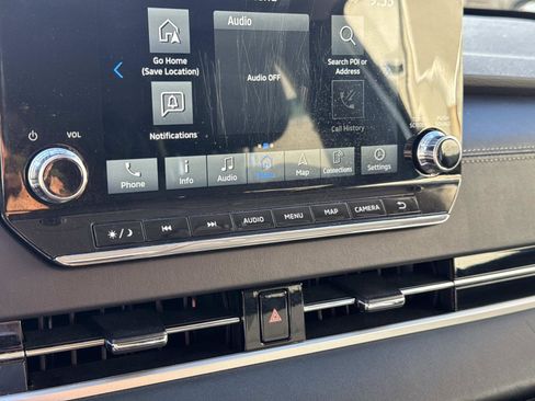 Used 2024 Mitsubishi Outlander FWD image 15