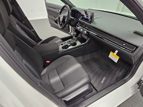 New 2026 Honda Civic Sport image 32