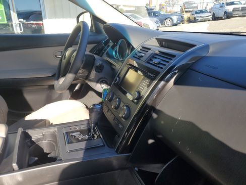 Used 2015 MAZDA CX-9 Touring image 23