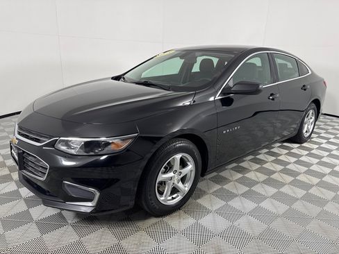 Used 2018 Chevrolet Malibu LS image 9