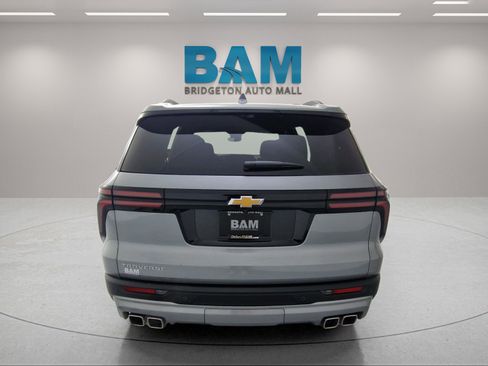 New 2026 Chevrolet Traverse LT w/ Driver Confidence Package image 6