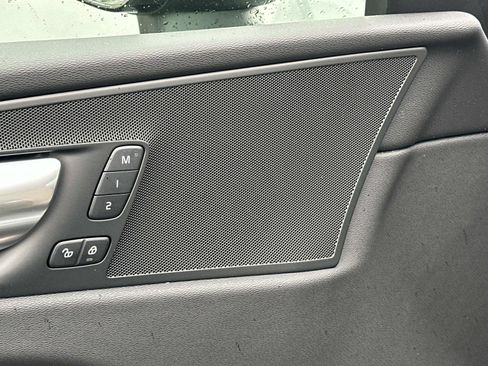 New 2026 Volvo XC60 B5 Core w/ Climate Package image 12