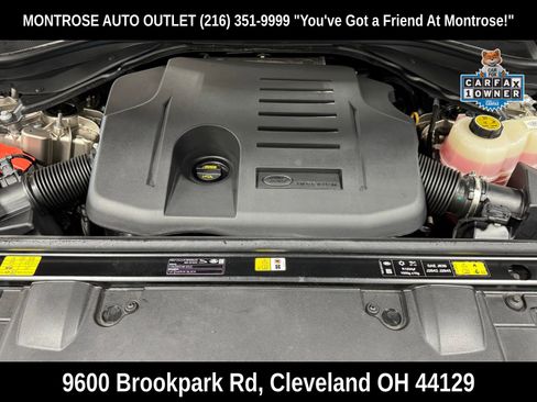 Used 2025 Land Rover Range Rover SE image 53