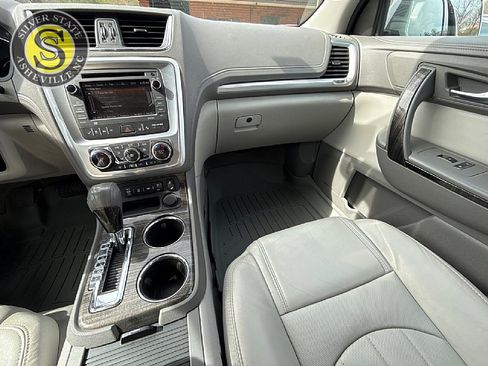 Used 2014 GMC Acadia SLT w/ Technology Package image 22